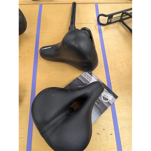 LOT OF 2 ASSORTED BIKE SEATS