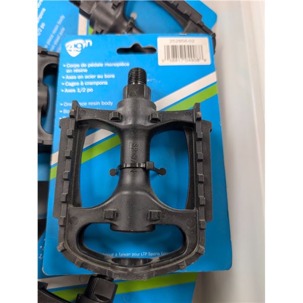 DAMCO PEDALS 9/16 AXLE #12-009-16
