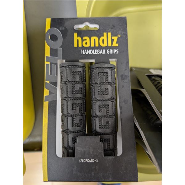 HANDLZ HANDLEBAR GRIPS #38-030-41