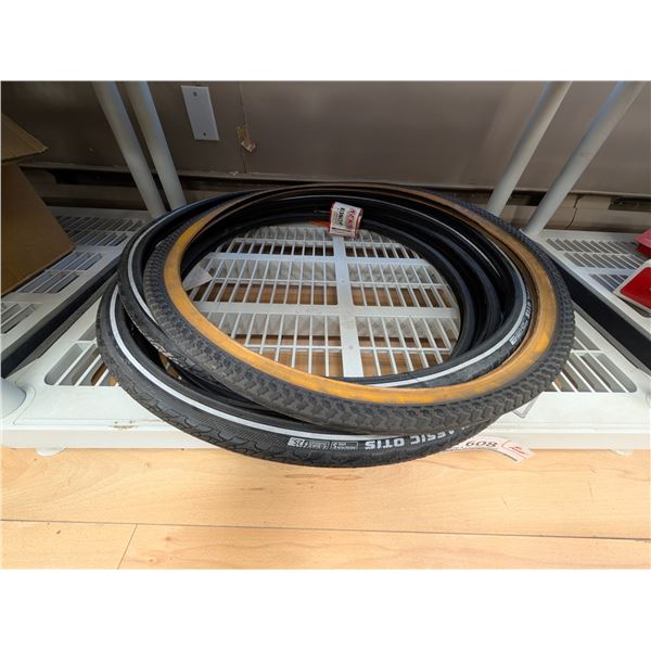 LOT OF 10 ASSORTED SPEED BIKE TIRES