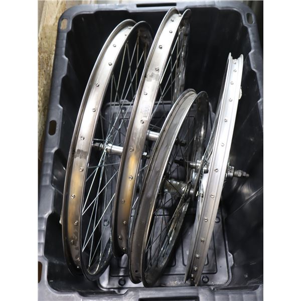 LOT OF 4 ASSORTED BIKE WHEELS