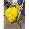 Image 2 : Uline Universal Spill Kit Container w/ Spill Kit