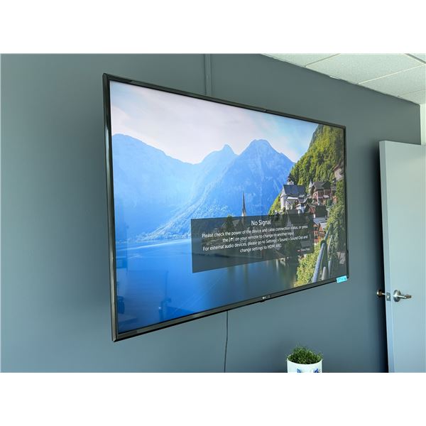 LG Smart TV (Tested - Working)