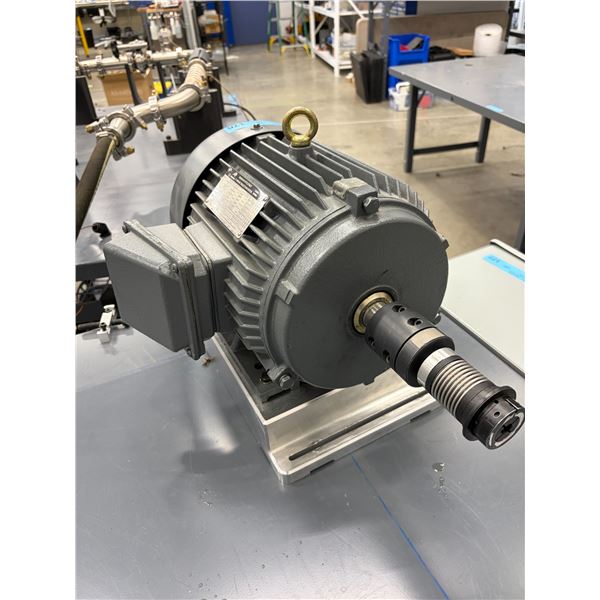 IronHorse 5HP 3-Phase Premium Efficiency Induction Motor with ER Collet Spindle Assembly - Model MTC