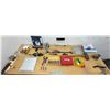 Image 1 : Contents of Bench: ER Collet Set, Machinist’s Parallel Bar Set, Heat Gun, Hand Tools, Vises