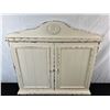 Image 2 : Decorative Window Shutters