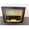 Image 2 : Grundig Classic International Radio