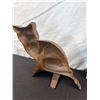 Image 7 : Feline Decor