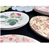 Image 5 : Floral Decorative Plates
