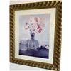 Image 2 : Contrast Floral Art