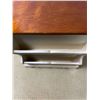 Image 3 : Magazine Storage Table
