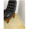 Image 2 : Mid-Century Scoop Chair