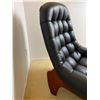 Image 3 : Mid-Century Scoop Chair
