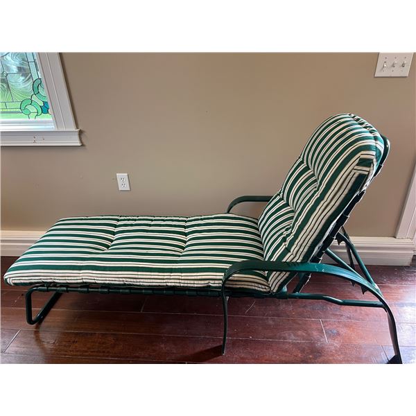 Patio Lounger Chair