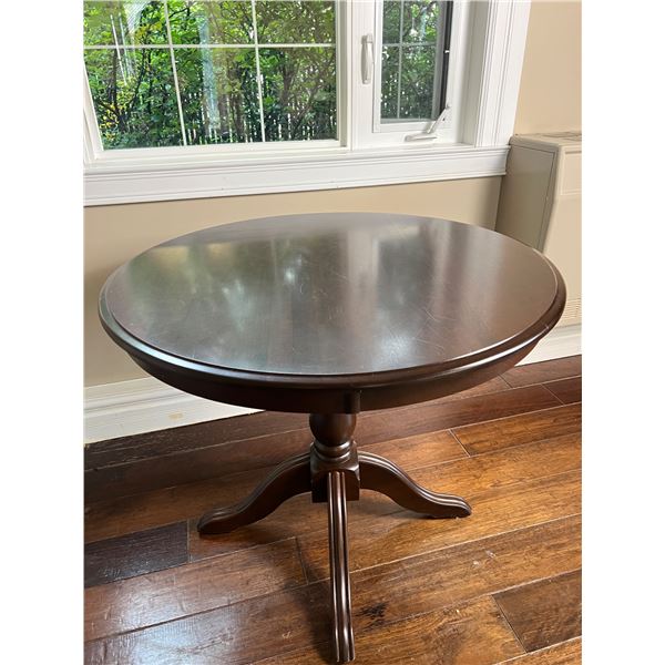 Pedestal Table