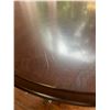 Image 3 : Pedestal Table