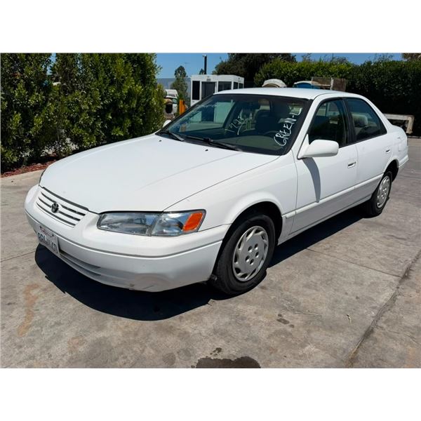 TOYT CAMRY 1998 T-DONATION