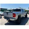 Image 3 : CHEV SILVERADO 2010 O/S TITLE 2 DAYS