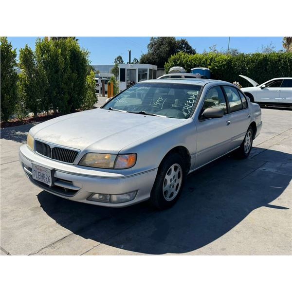 INFI I30 1998 T-DONATION