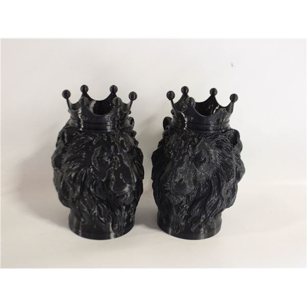PAIR MATTE LION KING STATUES