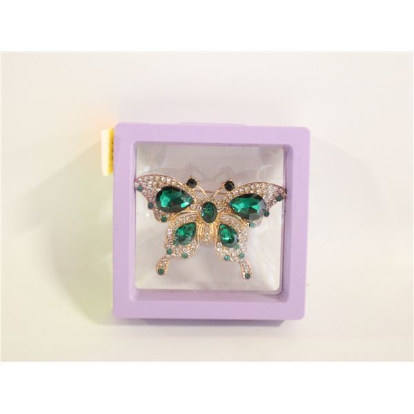 NEW VINTAGE STYLE GREEN BUTTERFLY