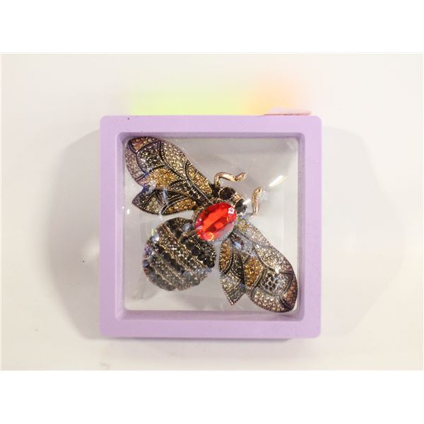 NEW XL BEE BROOCH FULLY ENCRUSTED