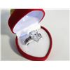 Image 1 : NEW WOMEN'S RING - SIZE8`