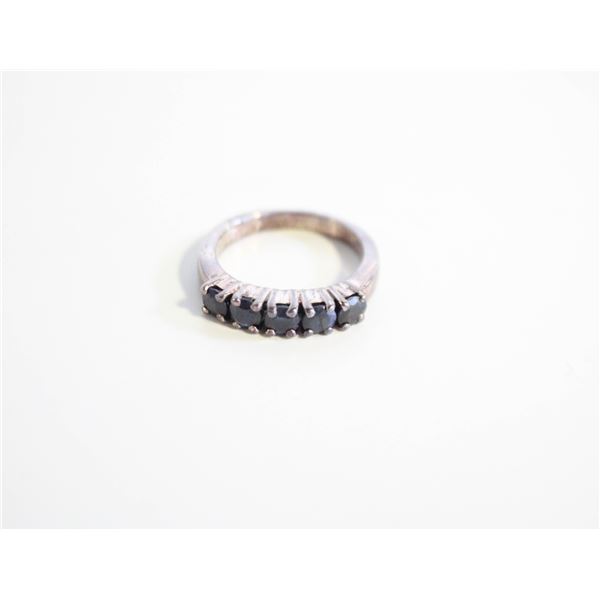 VINTAGE STERLING SILVER RING