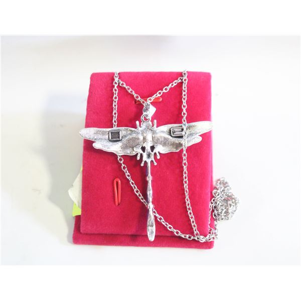 NEW CRYSTAL AQUA BLUE DRAGONFLY NECKLACE