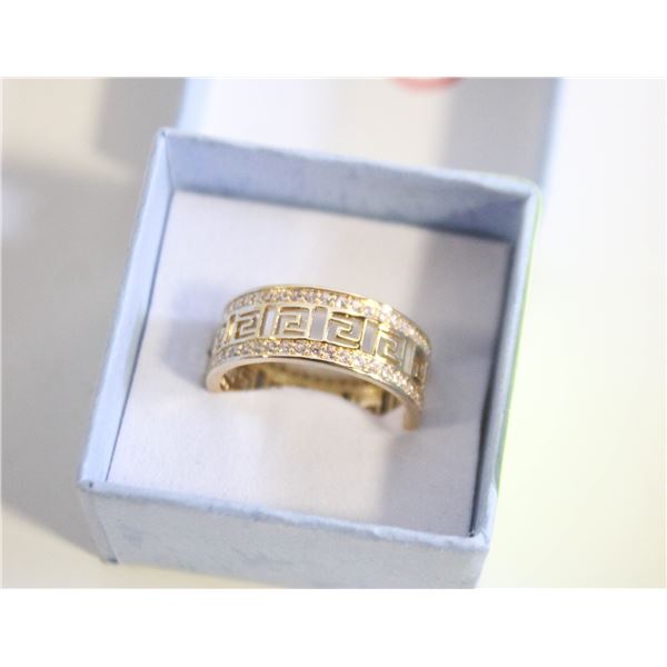 NEW WAMEN'S MOONSTONE BAND SIZE8