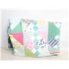 Image 1 : HAND-CRAFTED HEIRLOOM QUILT, 82"X54",