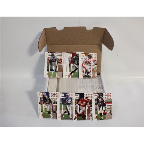 400 COUNT STORAGE BOX MIXED NFL &