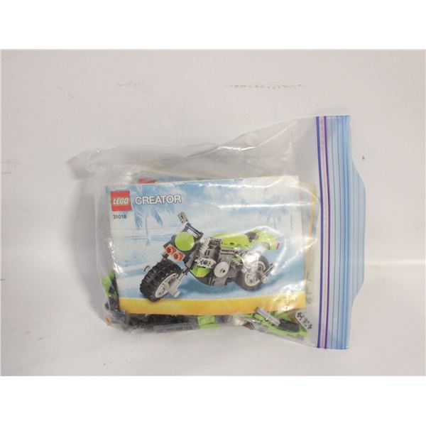 3 IN ONE LEGO CREATOR PACK