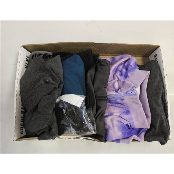 FLAT OF ASSORTED PET CLOTHES