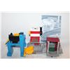Image 1 : FISHER PRICE GEO TRAX OUT BUILDINGS ASSORTED