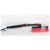 Image 1 : NEW IN BOX EXTENDABLE SNOW BRUSH.