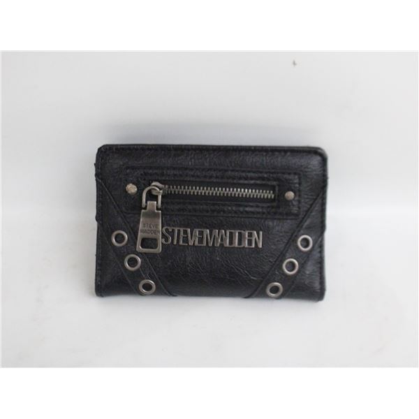 STEVE MADDEN BLACK CRINKLE-TEXTURED