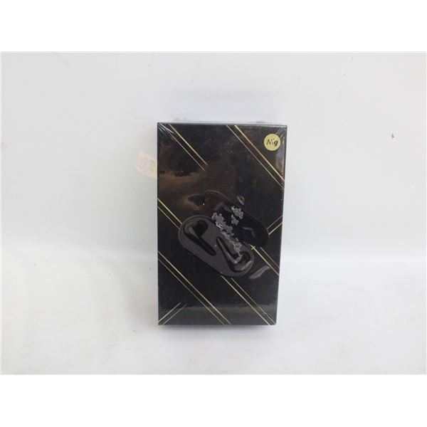 BRAND NEW SEALED WIRELESS EARPHONES MG1