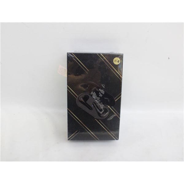 BRAND NEW SEALED WIRELESS EARPHONES MG1