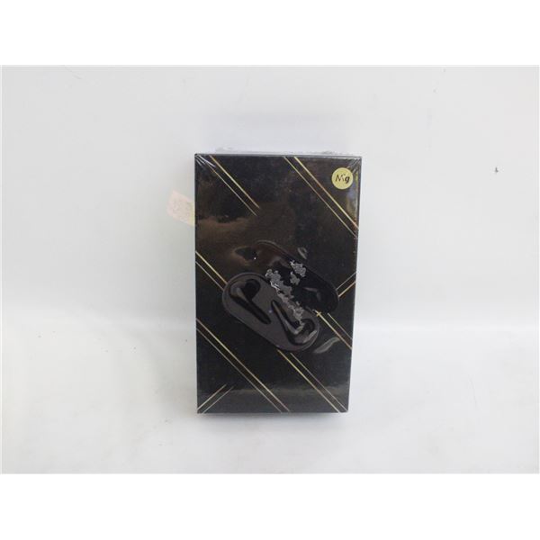 BRAND NEW SEALED WIRELESS EARPHONES MG1
