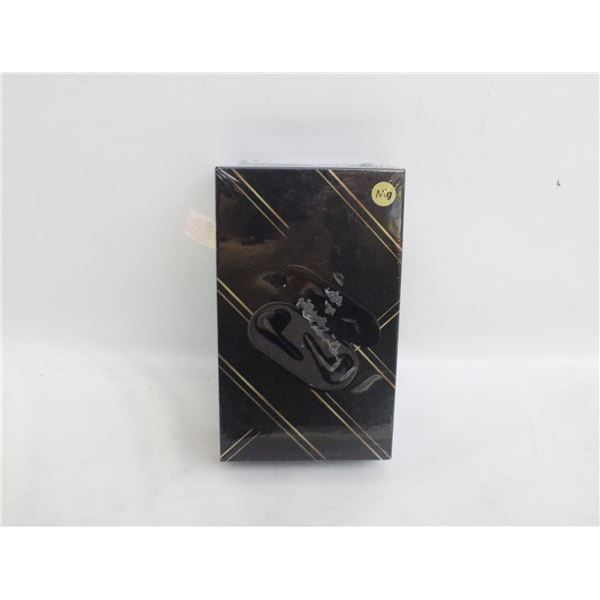 BRAND NEW SEALED WIRELESS EARPHONES MG1