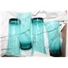 Image 1 : EMERALD COLORED GLASS CUPS- SMALL CHIP