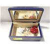 Image 1 : VINTAGE JEWELEY BOX AND CONTENTS