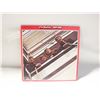 Image 1 : THE BEATLES /1962-1966 DOUBLE LP ALBUM