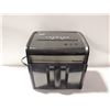 Image 1 : STAPLES MAILMATE SHREDDER