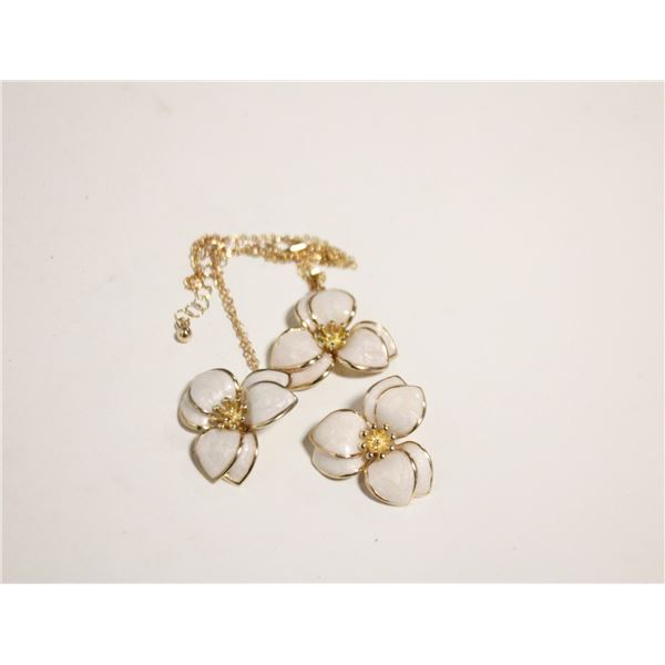 20)  GOLD TONE WITH CREAMY ENAMEL