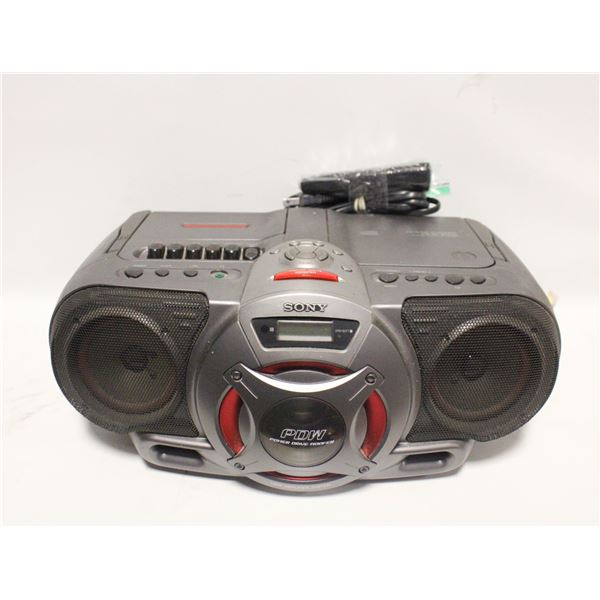 SONY CD & TAPE PLAYER WITH REMOTE