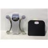 Image 1 : 2 WEIGH SCALES (1 CONAIR DIGITAL, 1 BLACK ANALOG