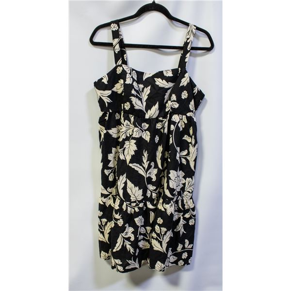NEW DALIA WOMENS LARGE SUMMER SKIRT