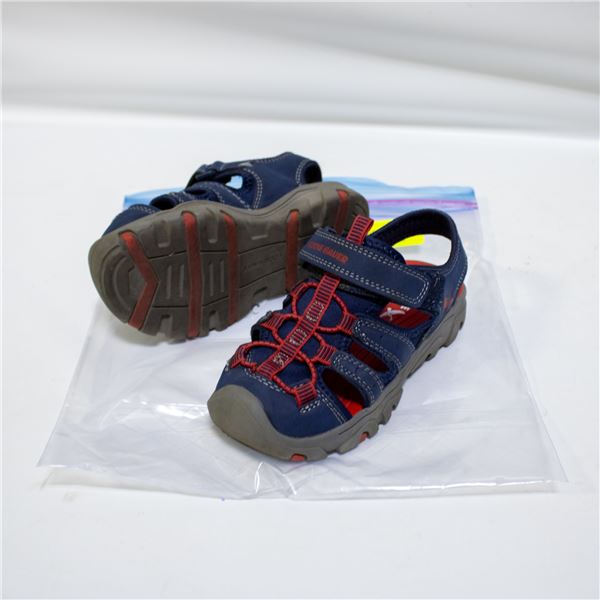 EDDIE BAUER BOYS BUMP TOE SANDAL NAVY BLUE SIZE 11